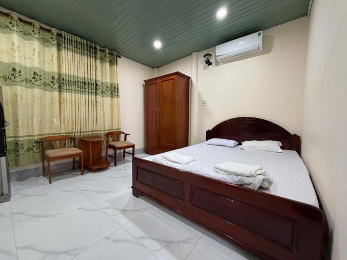 Nhà nghỉ Sóng Biển view biển - 158 Lê Lợi , Phan Thiết, Lâm Đồng