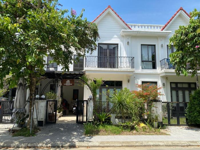 Lanies House Villa & Homestay Hue