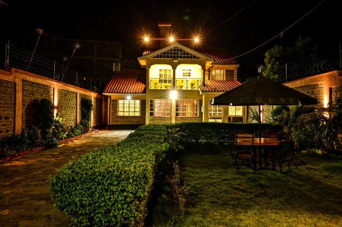 Little Luxury House
