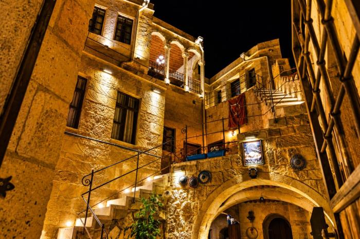 la mar cave cappadocia