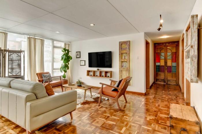 Refined Stay in Bogota Chic North