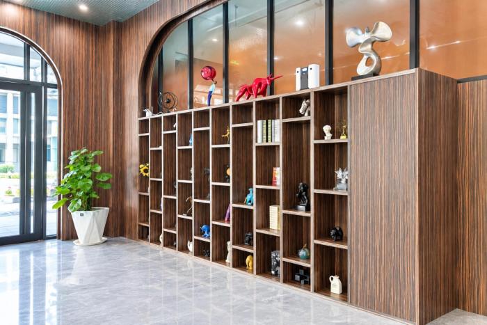 Platinum Central Living
