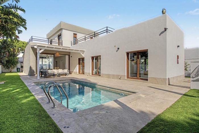Fely Sea Villas