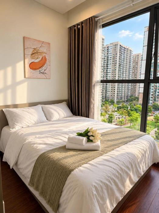 Sunny Home at Masteri Waterfront Ha Noi