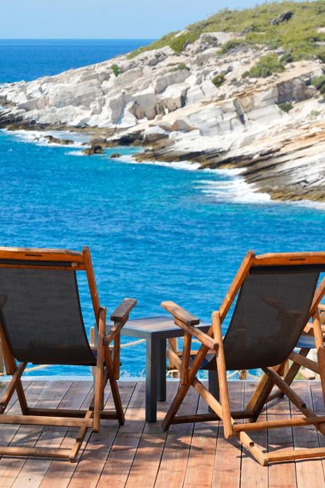 Acroterra Suites - Easy Living
