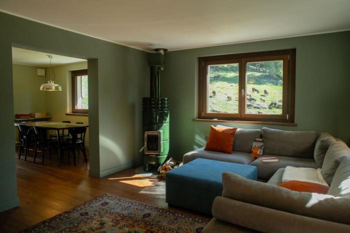 Large chalet close to Monterosa ski lifts