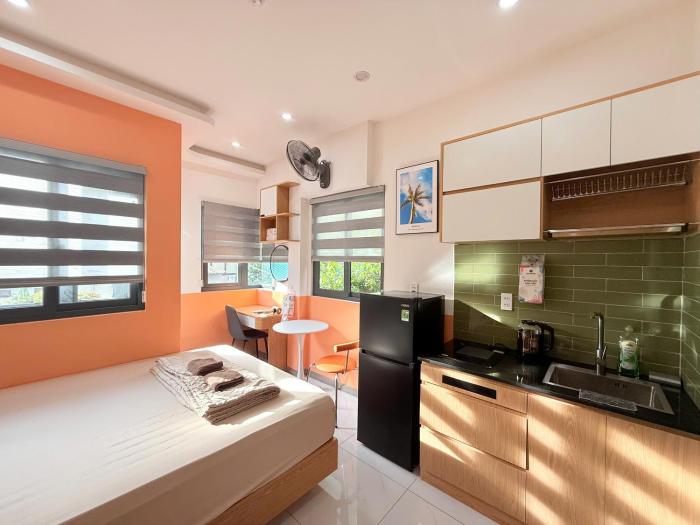 Unihomes Apartment 232 CT Q10