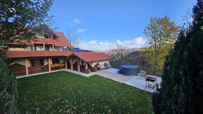 Cabana Piatra Craiului