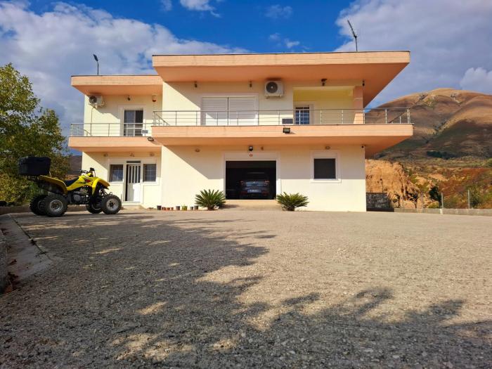 Delvilla