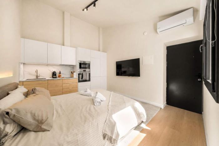 Calle Gordon Chic 1BR in Malaga Centro