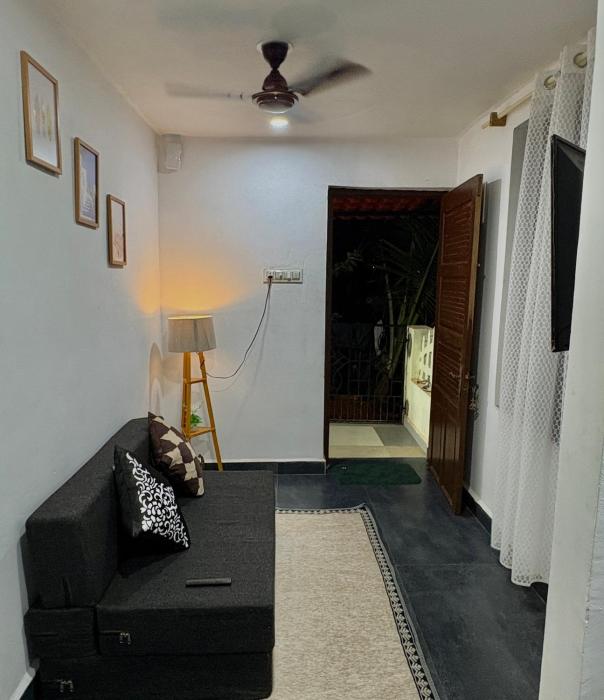 The Cansaulim Beach Nest 2Bhk Ac Independent Cabin House