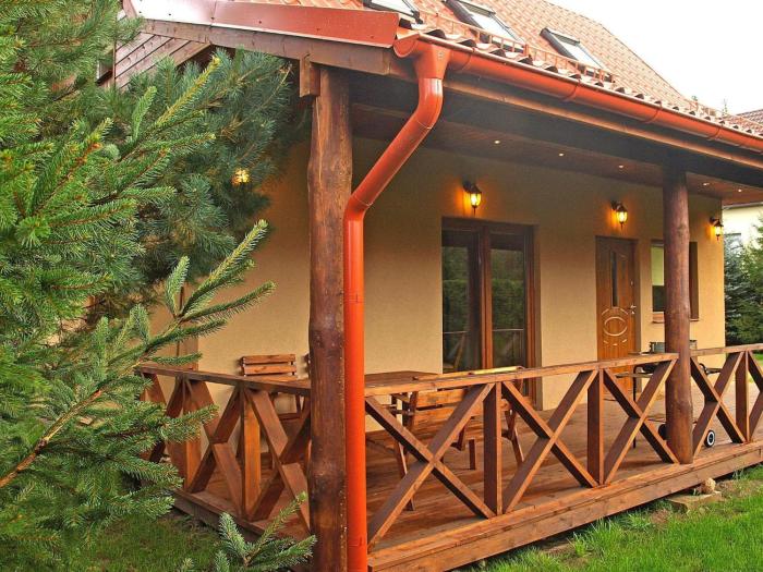 Year-round holiday home with fireplace, 3 bedrooms