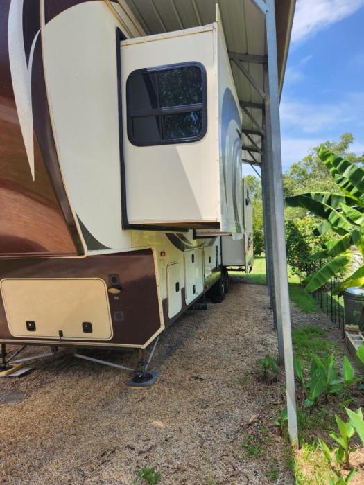 Rv and kids cottage