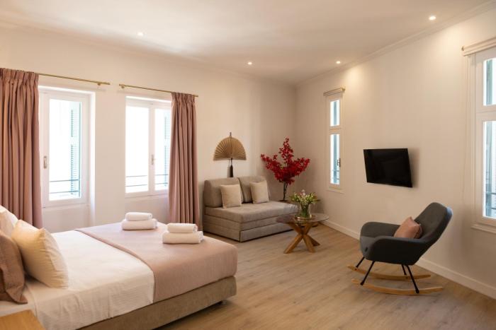 Aioliki Suites