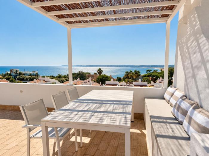 Prainha Signature Penthouse