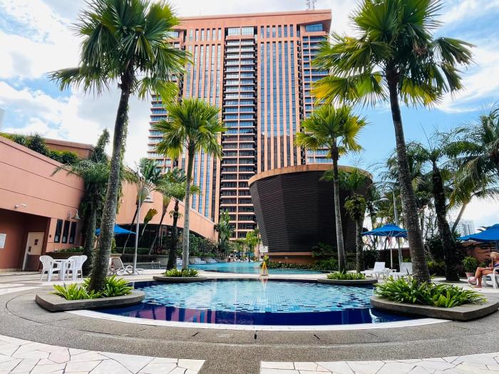Berjaya Group Service Suite Times Square