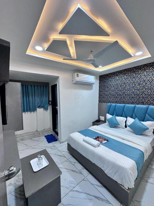Hotel The Pacific Ahmedabad Airport
