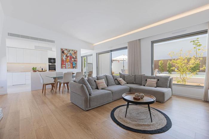 Villa Jô Stylish Family Home with Pool