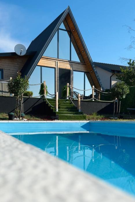 A-Frame Wellness Villa with Private Pool, Sauna & Jacuzzi near Belgrade