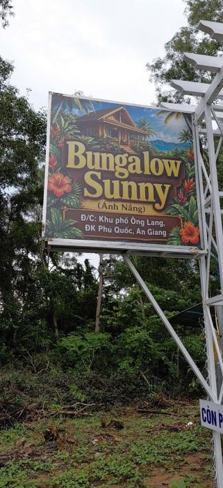 bungalow sunny