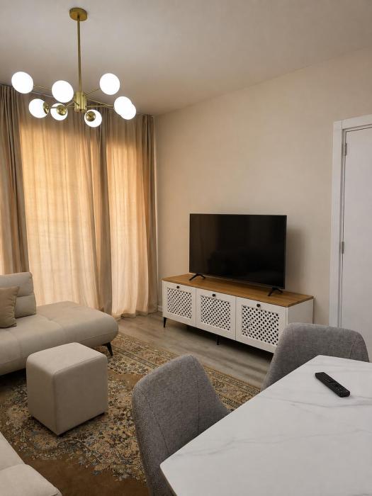 Univers City Beautiful 3BR Flat for 6 Guests