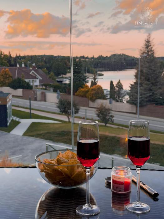 Pratum Pink&Blue Mikołajki - Apartament 35 Dream Lake z widokiem na jezioro