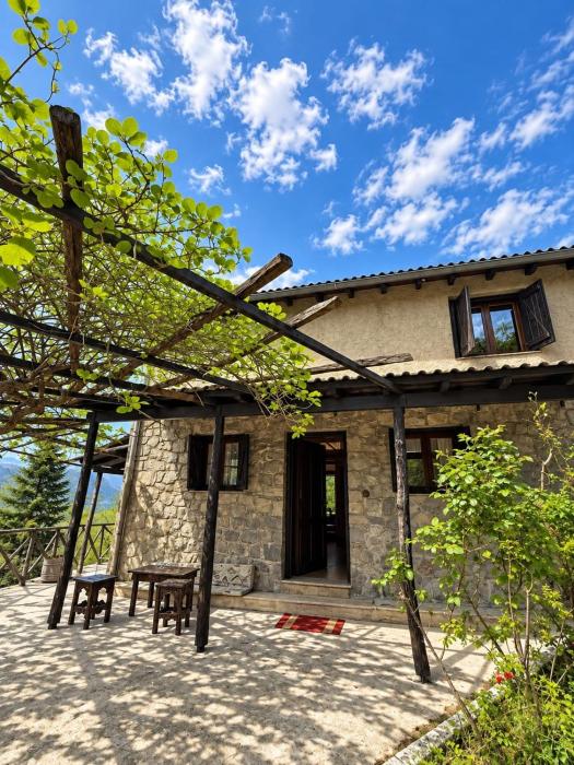 Zagori Horizon Lodge-Your Gate to Valia Calda