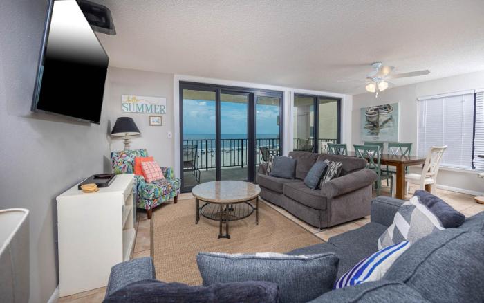 Phoenix I 1031 condo
