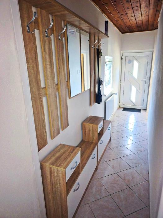 Fast Apartment House