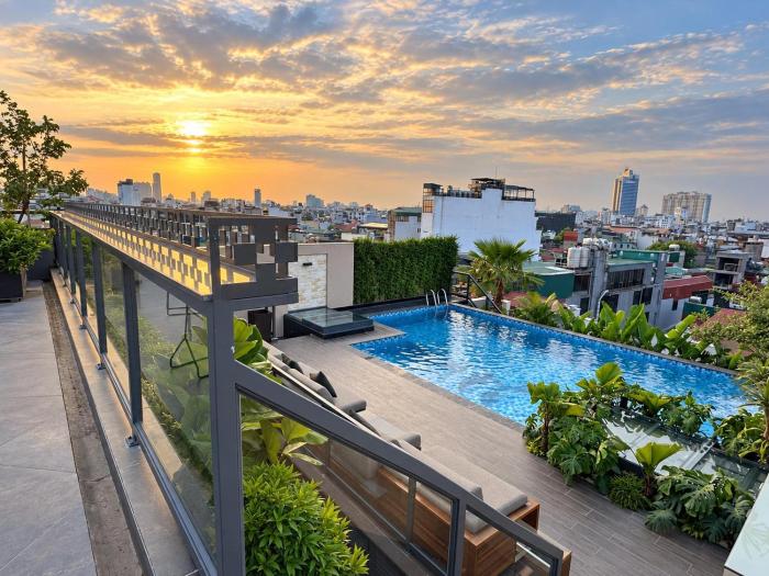 Classyc Hotel Hang Buom