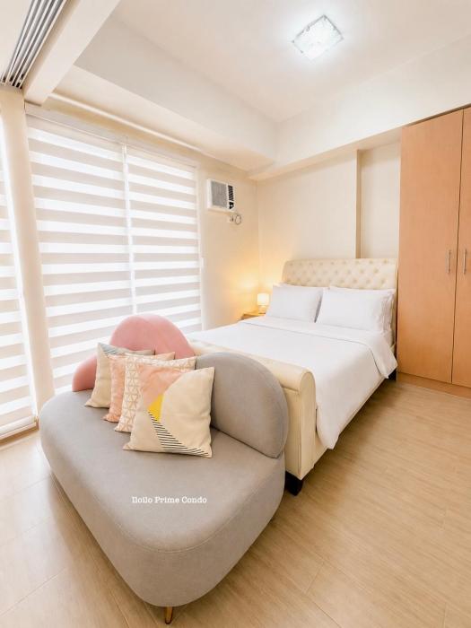 The Palladium - Modern Executive Studio