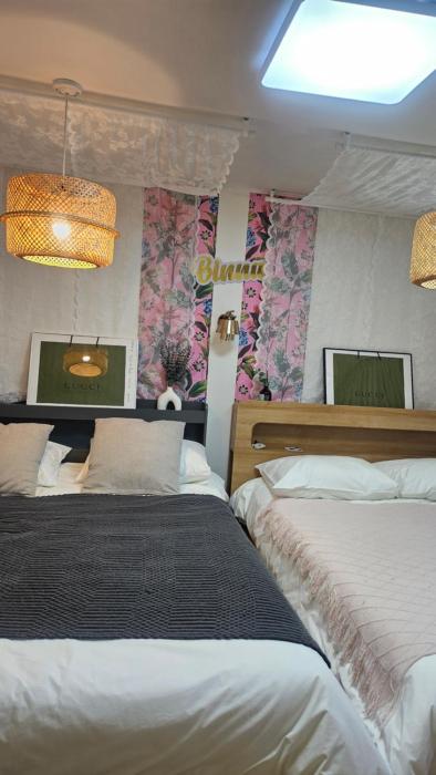 binna stay 이태원역7분, 독채,테라스,4 Queen Beds, 무료짐보관 , 명동,홍대,서울역,명동 15분