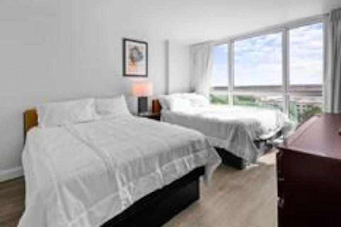 Elegant Cozy Apartment, Ideal Fort Myers Location
