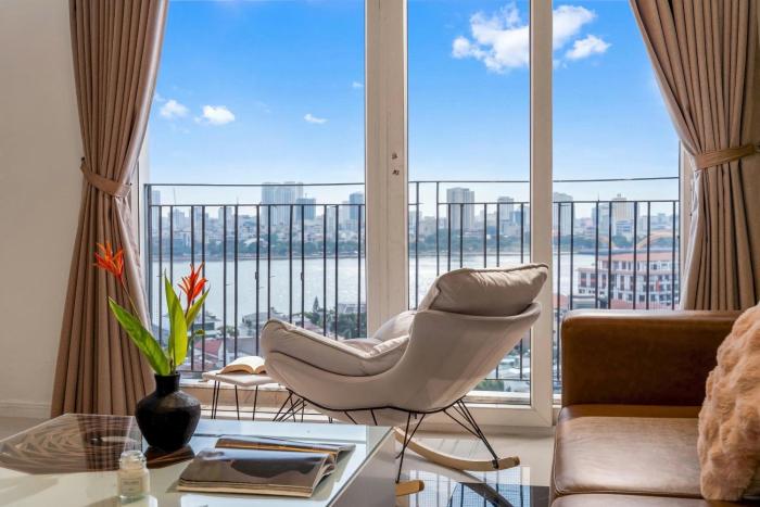 Luxury Sunset Riverside 2BR Mornachy Da Nang
