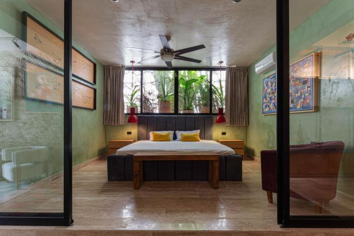 Casa Yaax. Urban oasis in Merida