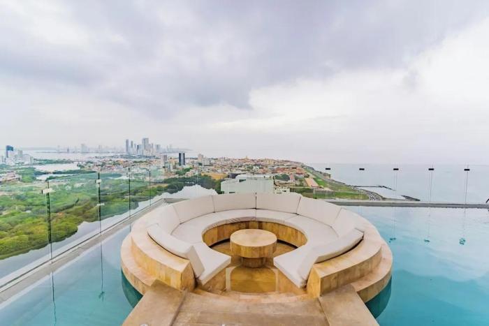 PentHouse Frente al mar Piscina Infinity Luxury