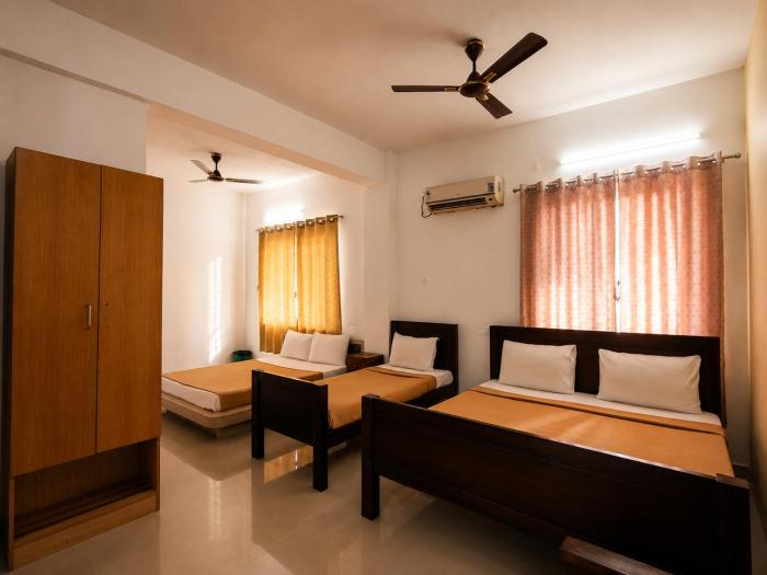 Naadi Rooms