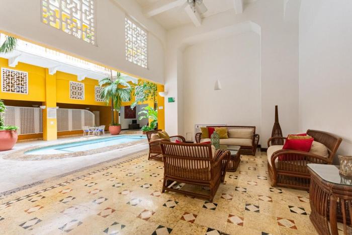 Boutique Stay in Historic Center & Local Concierge