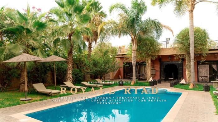 Royal Palm Riad, Breakfast, Lunch, Transport and Luxury Activities