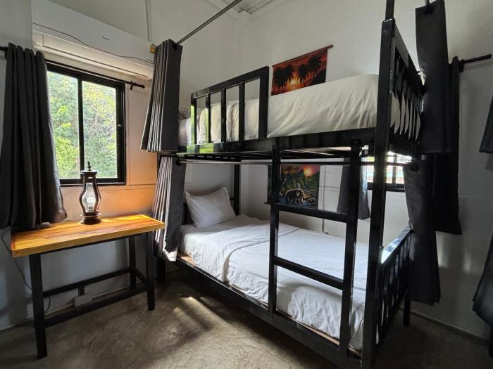 Nok Guesthouse & Hostel
