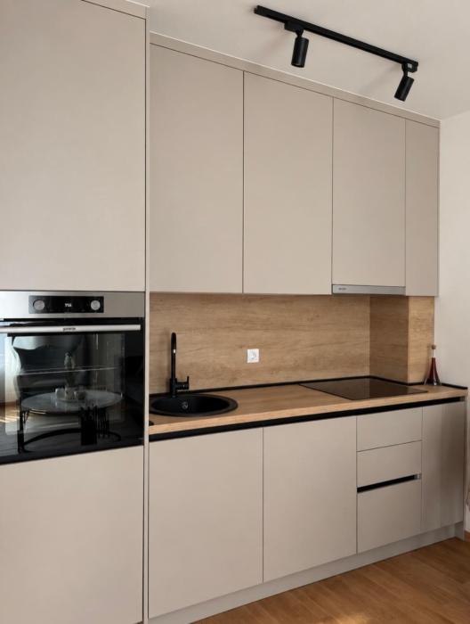 Golden Haven Apart 7