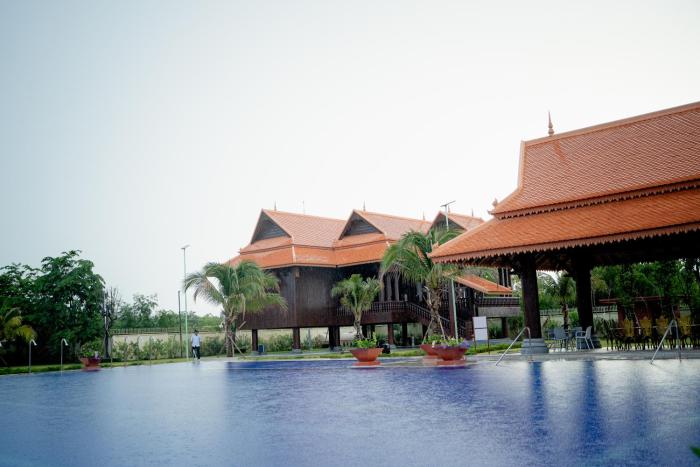 Heritage Village Resort