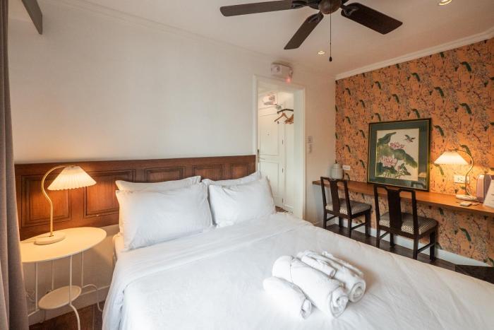 MiraNamin M A P I L I G - Private Suite in Historic Home with Unique View, Self-Service Breakfast, Indoor Plunge Pool, Rooftop, Shared Kitchen