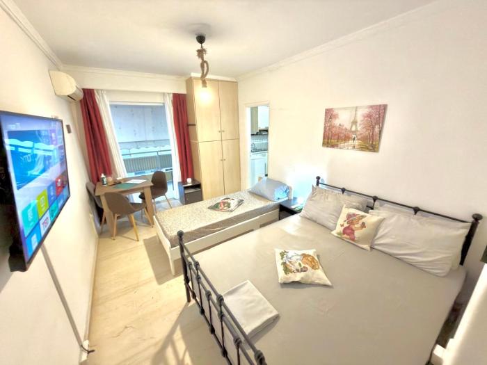 Marias Apartment 1ος όροφος δίπλα στο Νοσοκομείο Παίδων και στο Λαϊκό