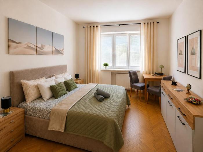 Boutique Studio Below the Castle