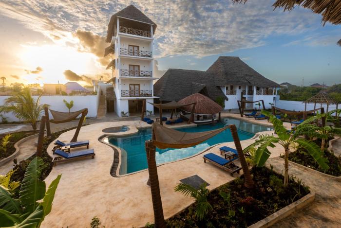 Faro Resort