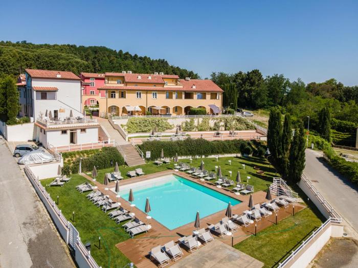 Domio Chianni - Appartamento con Piscina tra Pisa e Volterra