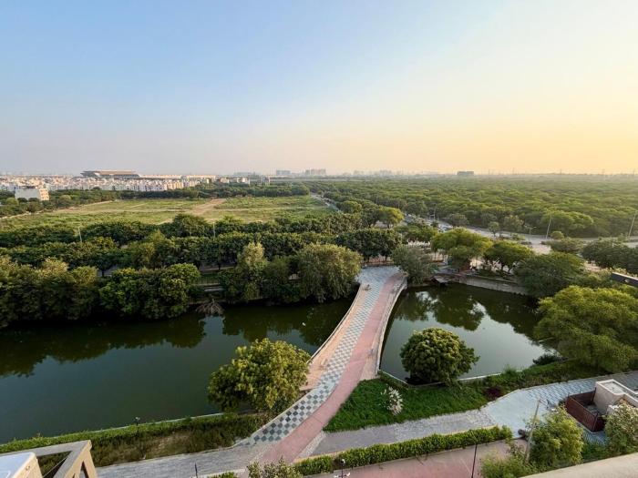 Sky Panoramic Green View Luxury Condominium 1BHK