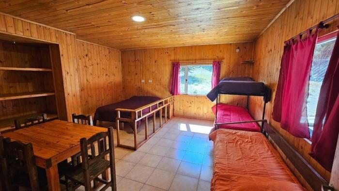 Departamento de montaña, a pasos del rio y rodeado de bosque