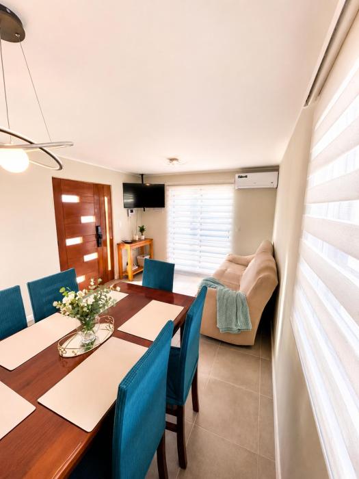 Casa Nueva con Amplio Estacionamiento Privado 3D 2B